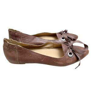 Crowne Comforteur Women's Size 9 Genuine Leather Ballet Flats New Some Scratches